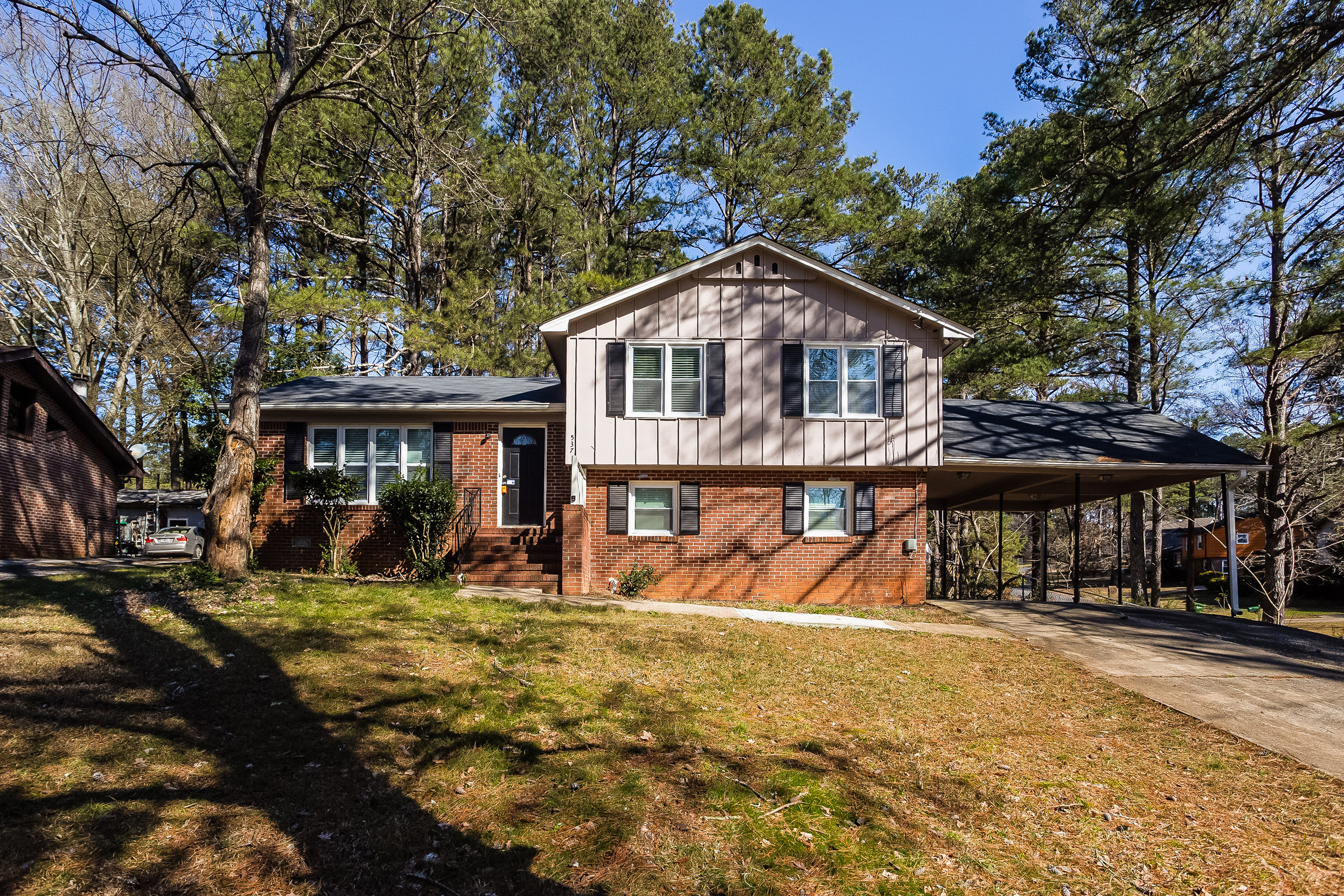 537 Plainville Dr SW Atlanta, GA 30331